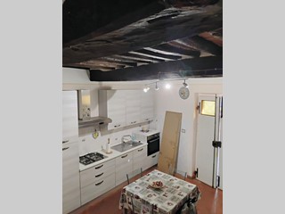 Quadrilocale in Vendita a Fauglia, 79'000€, 90 m², arredato