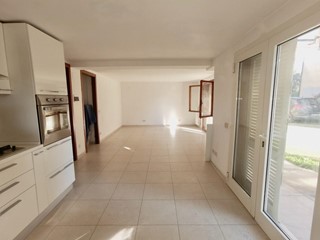Ufficio in Vendita a Pisa, 105'000€, 80 m²