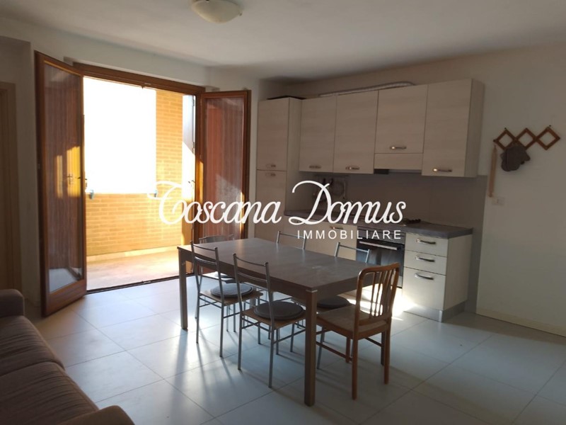 Bilocale in Vendita a Sovicille, zona San Rocco a Pilli, 155'000€, 60 m², arredato