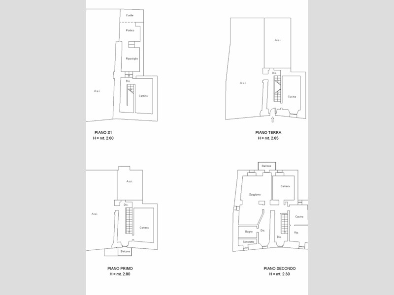 Casa Indipendente in Vendita a Ponna, 53'000€, 184 m²