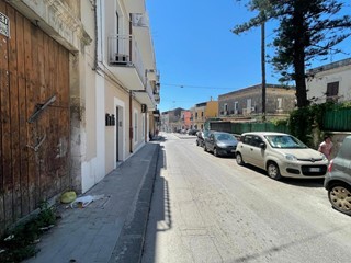 Trilocale in Vendita a Siracusa, 75'999&euro;, 70 m², arredato