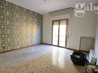 Trilocale in Vendita a Bagheria, 115'000€, 140 m²