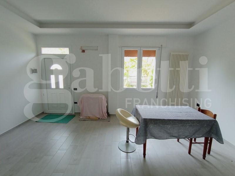 Quadrilocale in Vendita a Cavarzere, 65'000&euro;, 77 m²