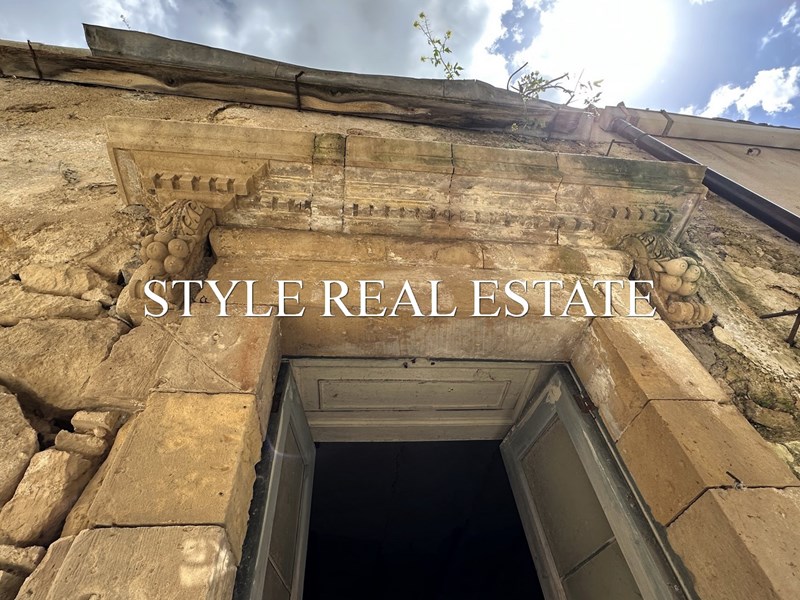 Casa Indipendente in Vendita a Palazzolo Acreide, 27'000€, 120 m²