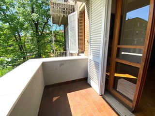 Appartamento in Vendita a Pontedera, 260'000€, 180 m², con Box