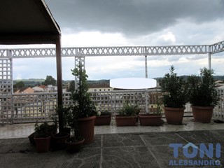 Attico in Vendita a Empoli, 260'000€, 130 m², con Box