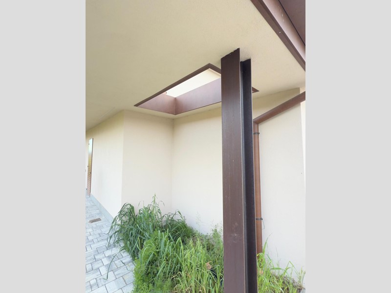 Villa bifamiliare in Vendita a Reggio Emilia, 590'000€, 270 m², con Box