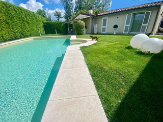 Villa in Vendita a Lucca, zona Monte San Quirico, 600'000&euro;, 195 m², arredato