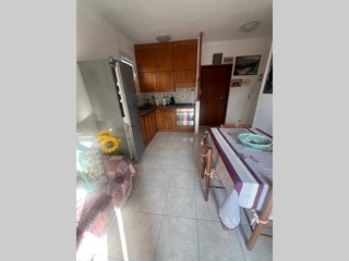 Trilocale in Vendita a Ameglia, 139'000€, 70 m², arredato, con Box