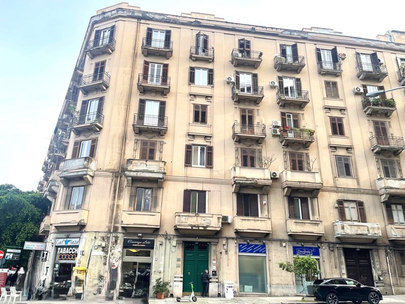 Attico in Vendita a Palermo, 870'000€, 246 m²
