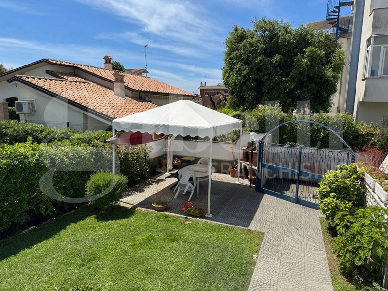 Bilocale in Affitto a Anzio, 670€, 50 m²