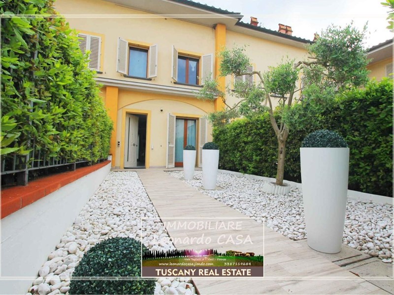 Villetta a schiera in Vendita a Vinci, 299'000€, 180 m², arredato, con Box