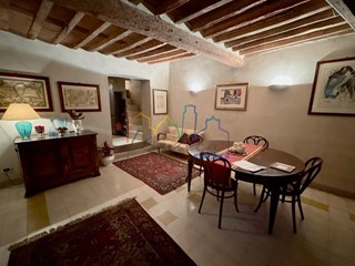 Casa Indipendente in Vendita a Calci, zona Castelmaggiore, 175'000€, 110 m²