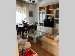 Quadrilocale in Vendita a Vinci, 245'000€, 97 m², con Box