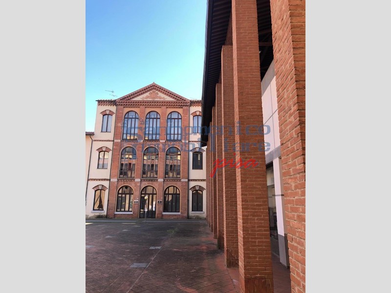 Loft in Affitto a Pisa, 750€, 60 m²