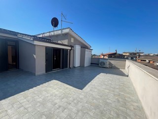 Attico in Vendita a Fonte Nuova, 110'000€, 61 m²