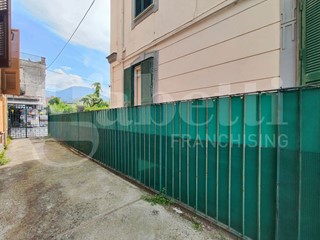 Quadrilocale in Vendita a Ercolano, 239'000€, 117 m²