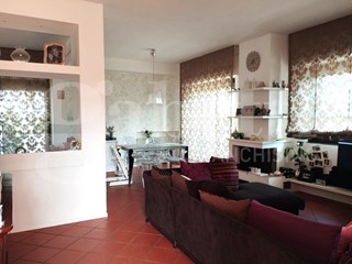 Trilocale in Vendita a Bari, 285'000€, 90 m²