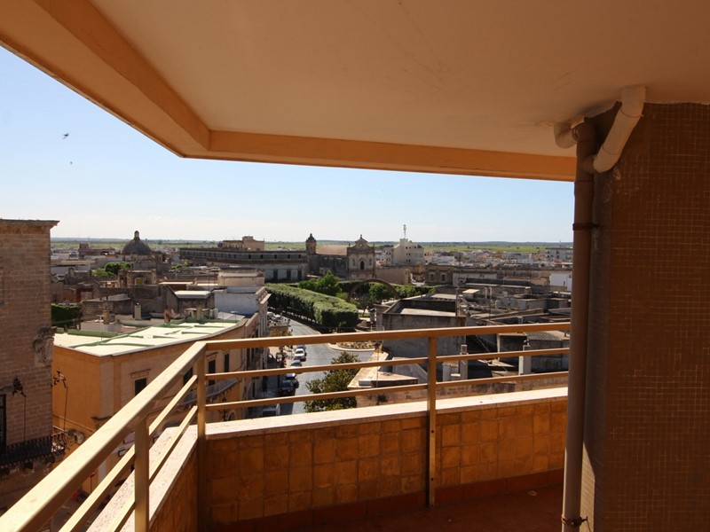 Appartamento in Vendita a Manduria, 220'000€, 150 m²