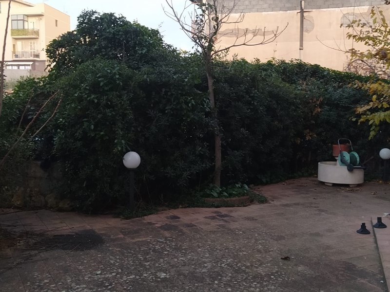 Bilocale in Vendita a Catania, zona Barriera, 110'000&euro;, 83 m²