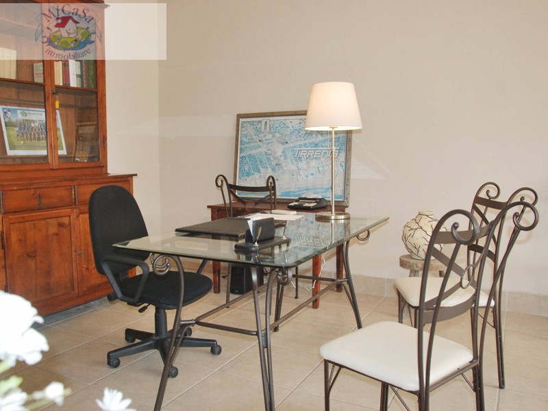 Ufficio in Affitto a Pisa, 38 m²