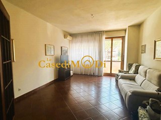 Quadrilocale in Vendita a Livorno, 345'000€, 138 m²