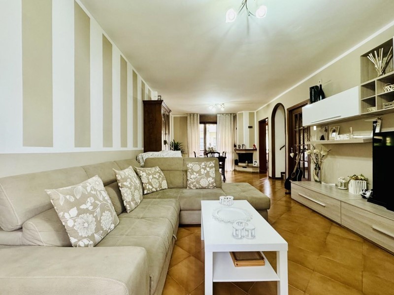 Villetta a schiera in Vendita a Viareggio, 275'000€, 131 m², con Box