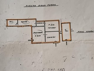 Casa Indipendente in Vendita a Massa, zona Marina di Massa, 185'000&euro;, 80 m², arredato, con Box