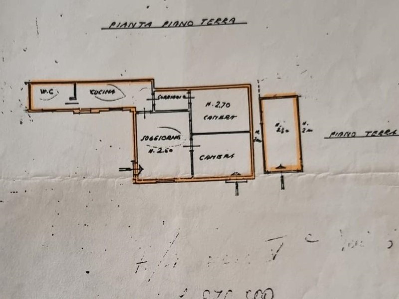 Casa Indipendente in Vendita a Massa, zona Marina di Massa, 185'000&euro;, 80 m², arredato, con Box