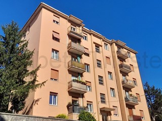 Trilocale in Vendita a Trieste, 98'000€, 86 m²