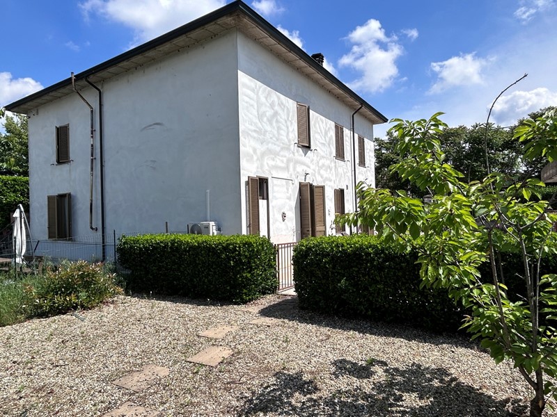 Trilocale in Vendita a Borgo San Siro, 127'000€, 140 m²