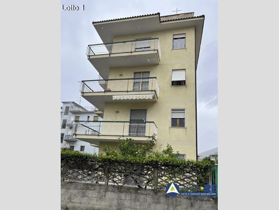 Appartamento in Vendita a Formia, 140'400€, 144 m²