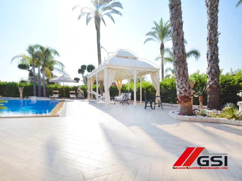 Villa in Vendita a San Vito dei Normanni, 1'200'000€, 263 m²