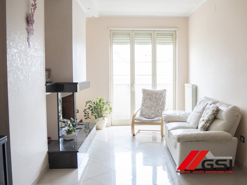 Quadrilocale in Vendita a San Michele Salentino, 115'000&euro;, 138 m²