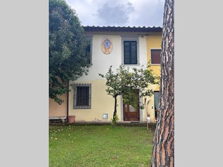 Casa Indipendente in Affitto a Vecchiano, 1'100€, 140 m², arredato