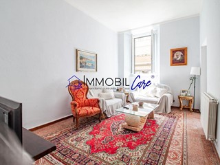 Appartamento in Vendita a Livorno, 350'000€, 245 m²