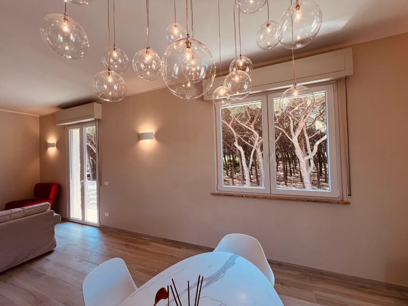 Quadrilocale in Vendita a Cecina, zona Cecina Marina, 400'000€, 105 m², arredato