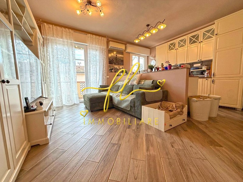 Quadrilocale in Vendita a San Vincenzo, 299'000&euro;, 102 m², con Box