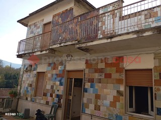 Appartamento in Vendita a Ceccano, 69'999€, 240 m²