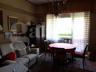 Trilocale in Vendita a Milano, 370'000€, 90 m²