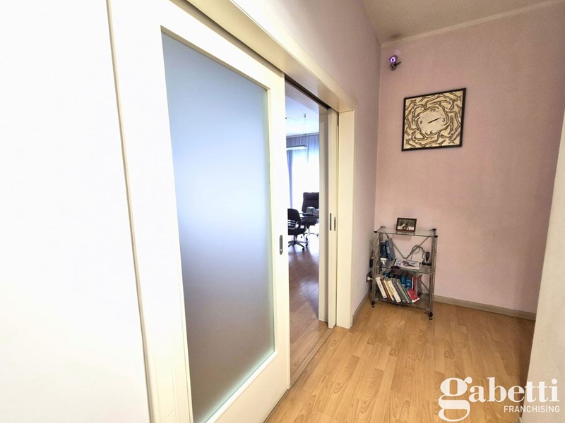 Appartamento in Vendita a Pomigliano d'Arco, 180 m²