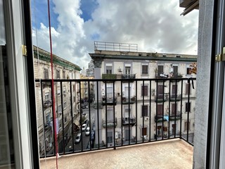 Trilocale in Vendita a Napoli, 199'000€, 102 m²