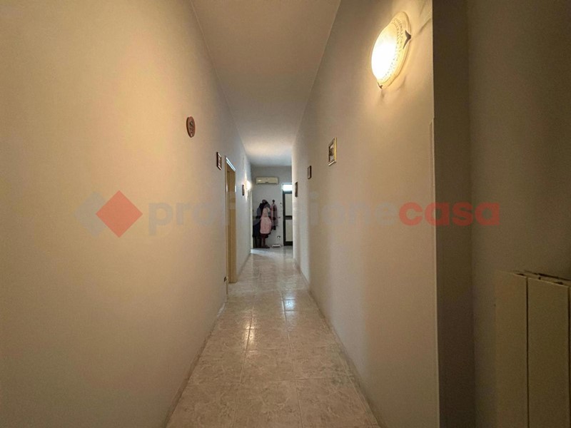 Casa Indipendente in Vendita a Oria, 210'000€, 200 m²