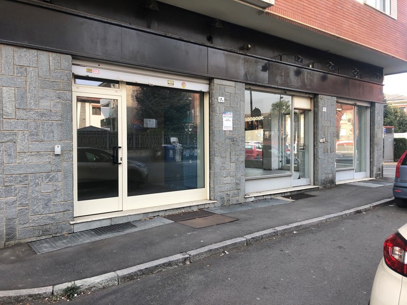 Negozio in Vendita a Beinasco, 37'500€, 30 m²