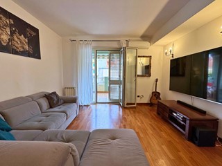 Quadrilocale in Vendita a Milazzo, 270'000€, 151 m²