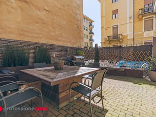 Appartamento in Vendita a Pinerolo, 299'000€, 204 m²