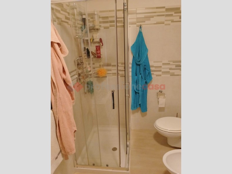 Trilocale in Vendita a Bari, 125'000€, 100 m²