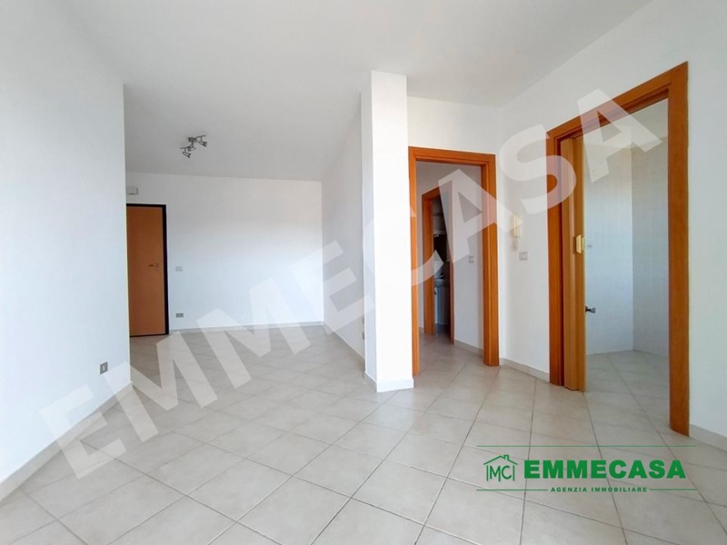 Bilocale in Vendita a Valenzano, 128'000€, 67 m²