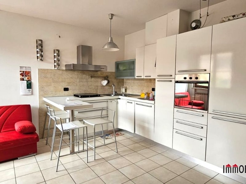 Bilocale in Vendita a Colle di Val D'Elsa, 150'000&euro;, 53 m²