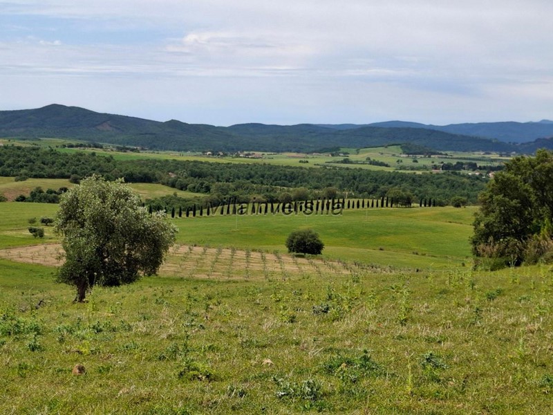 Terreno agricolo in Vendita a Manciano, 800'000€, 360000 m²